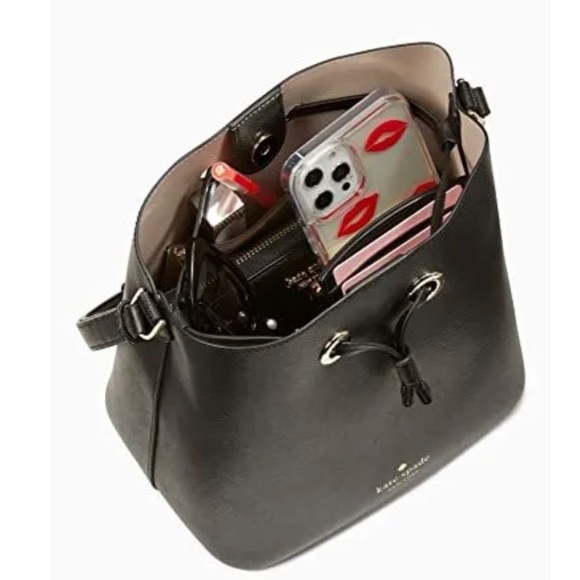 HP 🥳 LN Kate Spade Sadie Saffiano Leather Bucket Bag - Picture 2 of 8